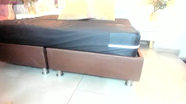 Mysterius Woman online show from 02.07.26