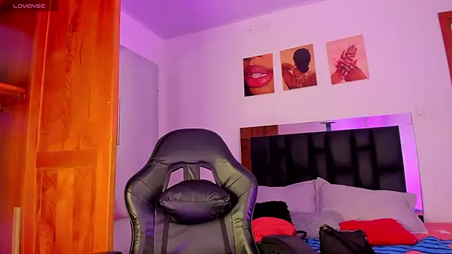 ValeryTs1 online show from 04.18.26