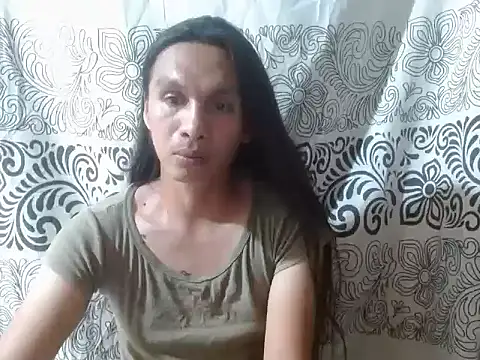 Snapshot of lovelycarla32 chatting on 08.07.26 lovelycarla32 online show from 08.07.26