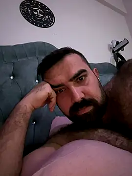 Snapshot of Ali2413 chatting on 12.17.25 Ali2413 online show from 12.17.25