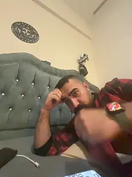 Snapshot of Ali2413 chatting on 01.11.26 Ali2413 online show from 01.11.26