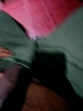 Snapshot of lovedbo chatting on 11.23.25 lovedbo online show from 11.23.25