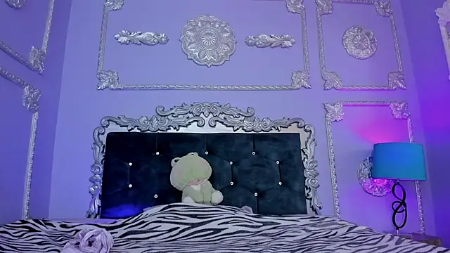 Snapshot of DhaliaRosse chatting on 02.13.26 DhaliaRosse online show from 02.13.26