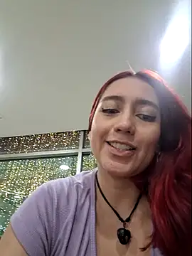 Snapshot of Eveeelyn25 chatting on 11.25.25 Eveeelyn25 online show from 11.25.25