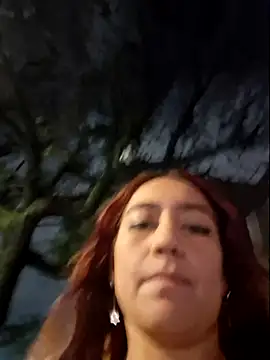 Snapshot of Eveeelyn25 chatting on 12.16.25 Eveeelyn25 online show from 12.16.25