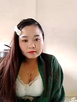 Snapshot of One-two22 chatting on 12.02.25 One-two22 online show from 12.02.25