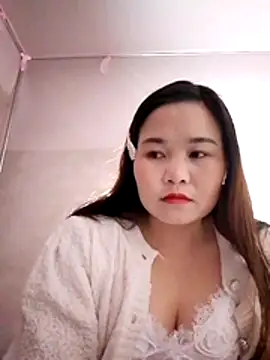 Snapshot of One-two22 chatting on 12.03.25 One-two22 online show from 12.03.25