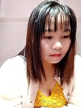 Snapshot of One-two22 chatting on 12.15.25 One-two22 online show from 12.15.25