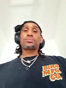 MTheRealrDLlongCrippler online show from 02.23.26