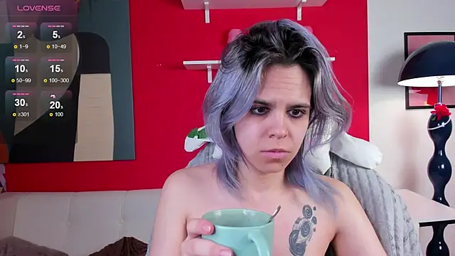 LiraBelle online show from 04.03.26