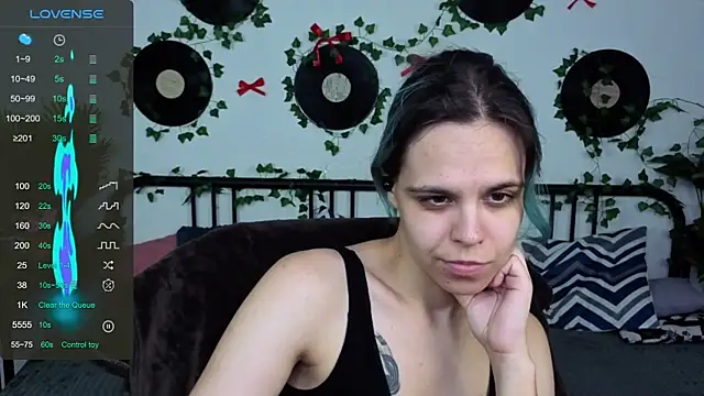 LiraBelle online show from 07.10.26
