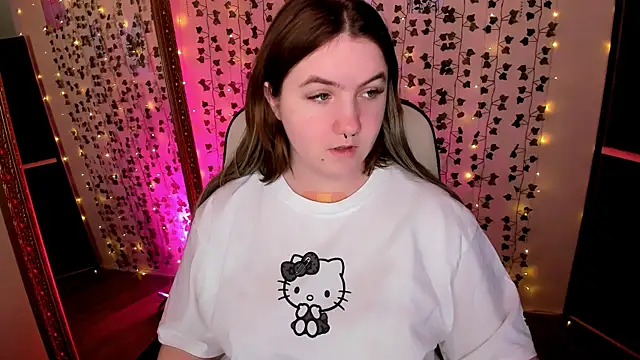 lovelyy julia online show from 03.07.26