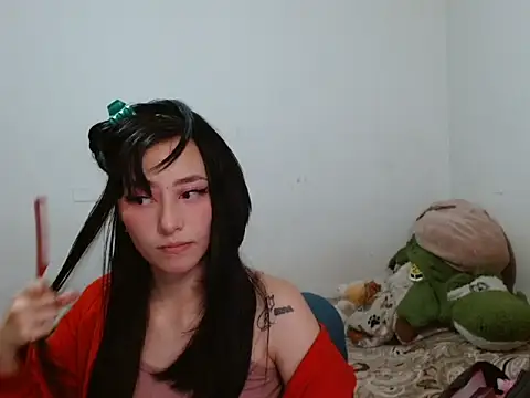 Snapshot of candystream chatting on 12.04.25 candystream online show from 12.04.25