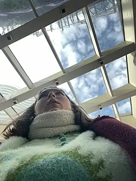 KateBurlesk online show from 02.12.26