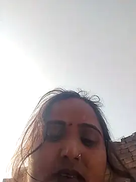 Snapshot of Pooja_hote chatting on 11.27.25 Pooja hote online show from 11.27.25