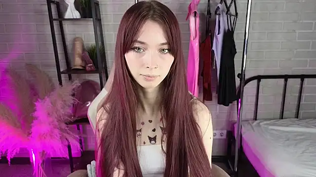 Snapshot of miiss_jessica chatting on 12.05.25 miiss jessica online show from 12.05.25