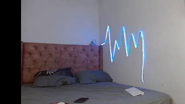 Snapshot of ALEXX_BOOY chatting on 12.14.25 ALEXX BOOY online show from 12.14.25