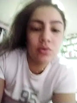 Snapshot of Ariana_Blaze1 chatting on 12.04.25 Ariana Blaze1 online show from 12.04.25