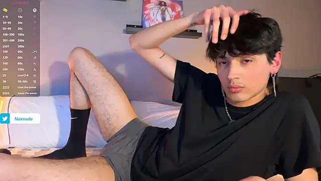 Snapshot of noxnude chatting on 05.15.26 noxnude online show from 05.15.26