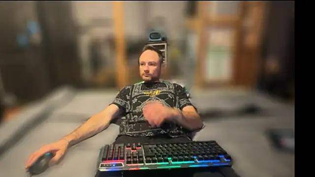 famous1tad online show from 12.19.25