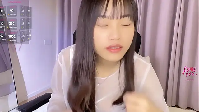 GD-girl001 online show from 12.14.25