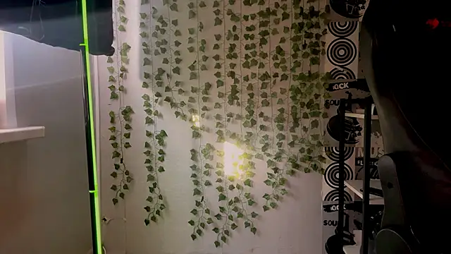 helgicuteness online show from 02.17.26