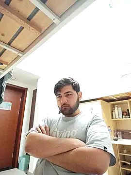 Koma001 online show from 03.03.26