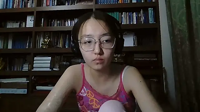 LinaClous online show from 03.03.26