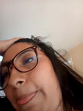 Bizcochitoc4 online show from 11.25.25