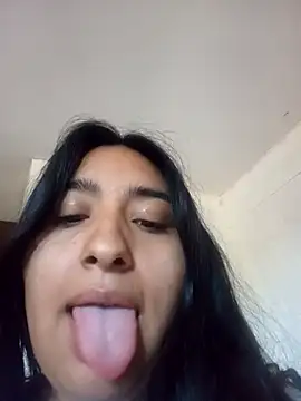 Snapshot of Bizcochitoc4 chatting on 03.18.26 Bizcochitoc4 online show from 03.18.26