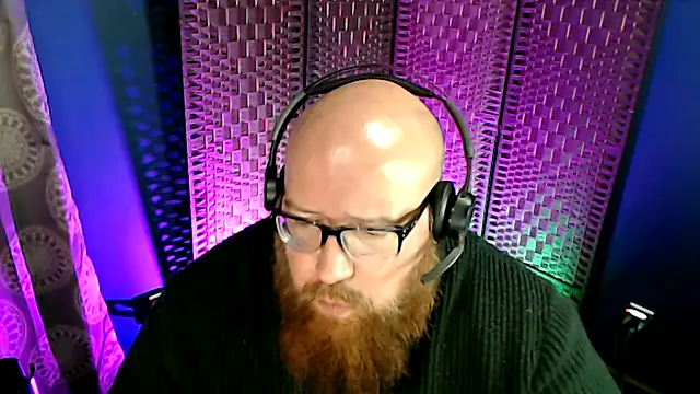 BigBearforCuddles online show from 11.24.25