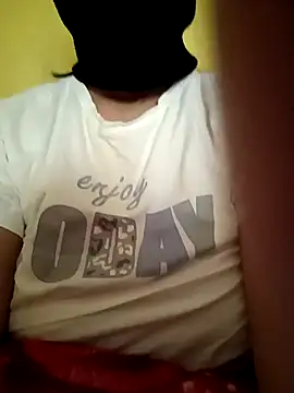 Snapshot of Era_90 chatting on 12.05.25 Era 90 online show from 12.05.25