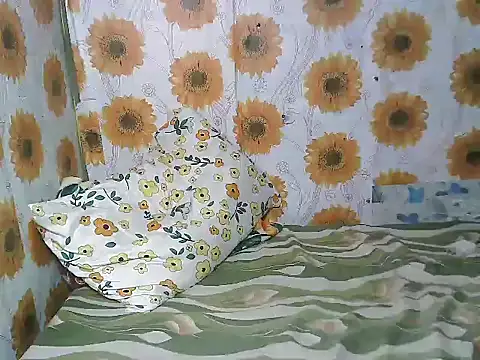 Smilinglovely online show from 03.12.26