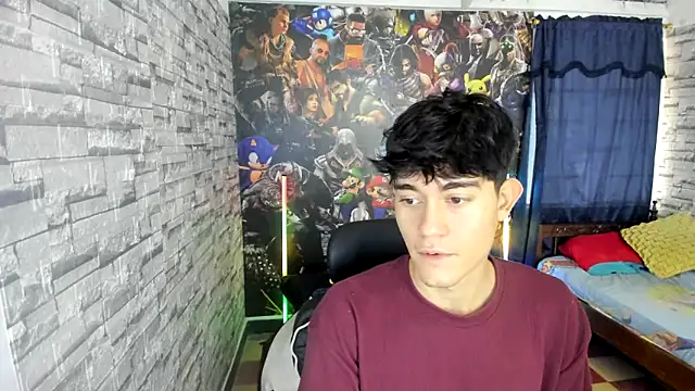 Snapshot of jay_orange chatting on 12.01.25 jay orange online show from 12.01.25