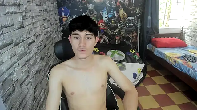 Snapshot of jay_orange chatting on 12.15.25 jay orange online show from 12.15.25