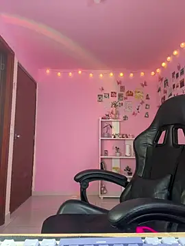 Davne  online show from 03.20.26