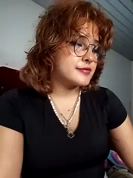 alisson indraa online show from 04.19.26