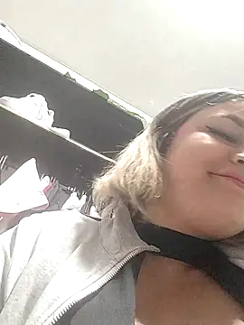 sexy aurora ourdoors online show from 12.03.25