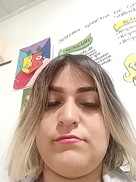 sexy aurora ourdoors online show from 12.05.25