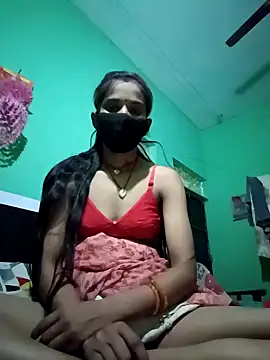 Snapshot of Uma_sain chatting on 11.30.25 Uma sain online show from 11.30.25