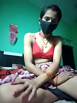 Snapshot of Uma_sain chatting on 12.02.25 Uma sain online show from 12.02.25