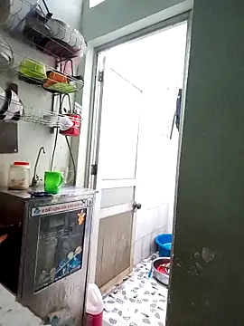 LianLaz online show from 02.19.26