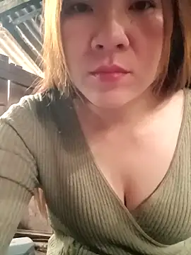 Snapshot of Lily-ross22 chatting on 12.03.25 Lily-ross22 online show from 12.03.25