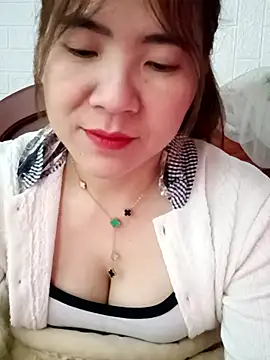 Lily-ross22 online show from 02.10.26