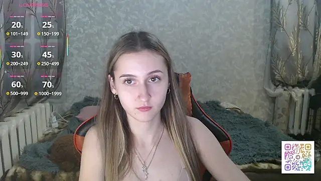 Snapshot of Ave_Costly chatting on 12.16.25 Ave Costly online show from 12.16.25