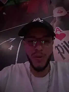 Snapshot of tratosucio chatting on 02.16.26 tratosucio online show from 02.16.26