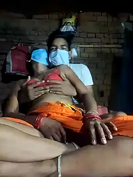 Snapshot of Curvy_Vamikaa chatting on 12.01.25 Curvy Vamikaa online show from 12.01.25