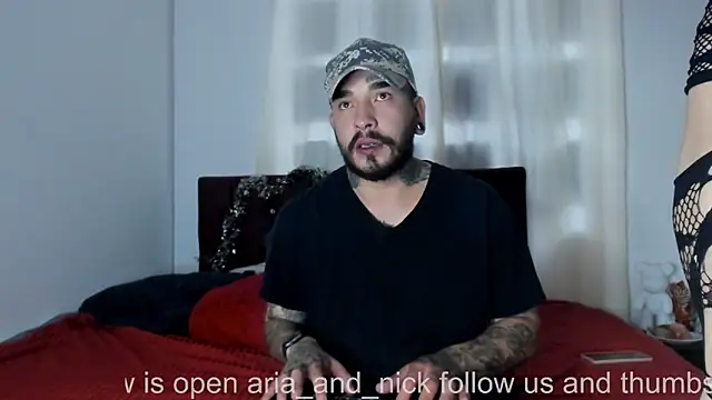 Snapshot of ARIA_AND_NICK chatting on 12.16.25 ARIA AND NICK online show from 12.16.25