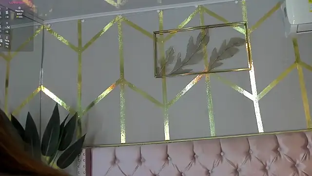 Lola saenz  online show from 01.10.26