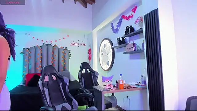 Polett Amaranta online show from 04.14.26